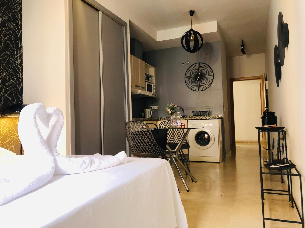 Cozy Studio Malaga Centro By AlohaMálaga Dış mekan fotoğraf